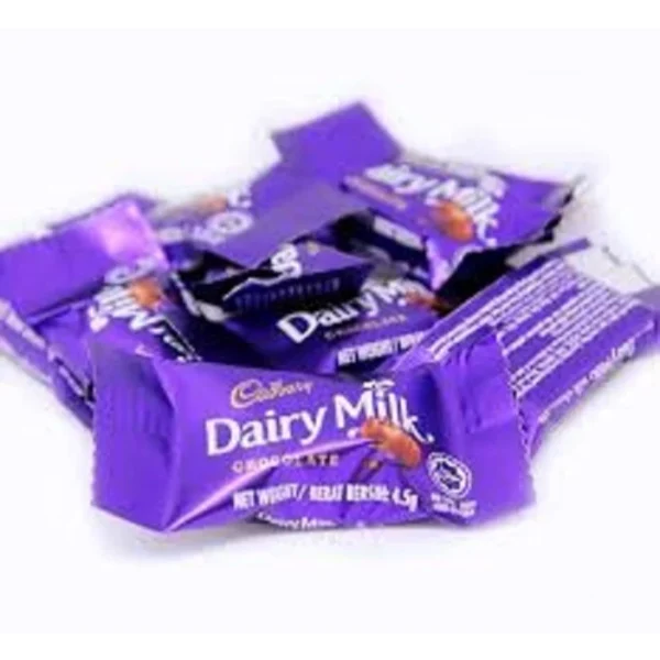 Cadbury Dairy Milk 85pcs 382g
